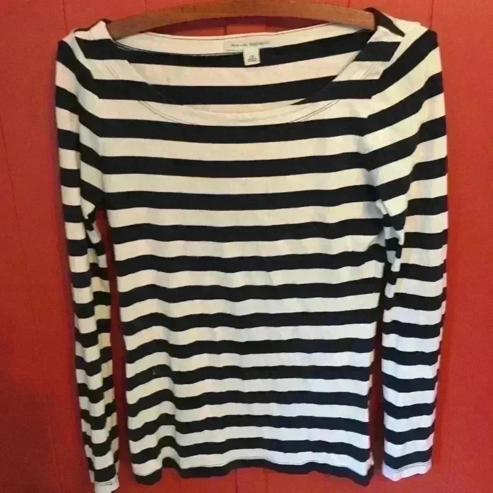 Banana Republic scoop neck shirt women XS striped